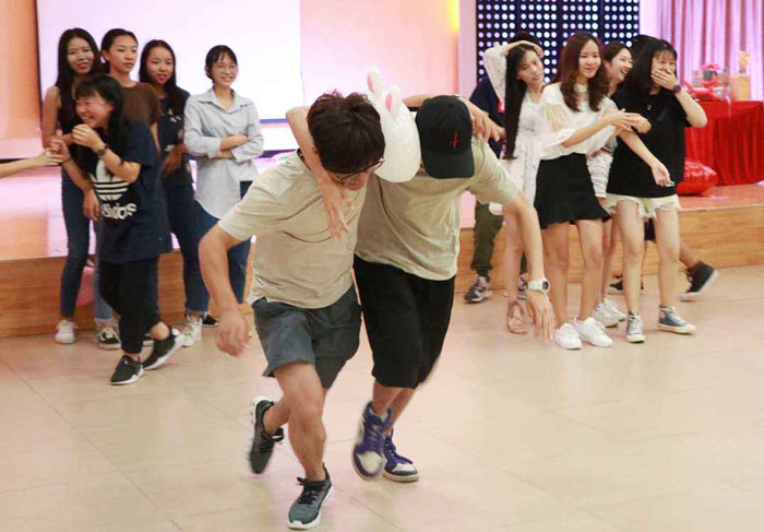 晚會(huì)活動(dòng)中有哪些簡單又好玩的游戲？