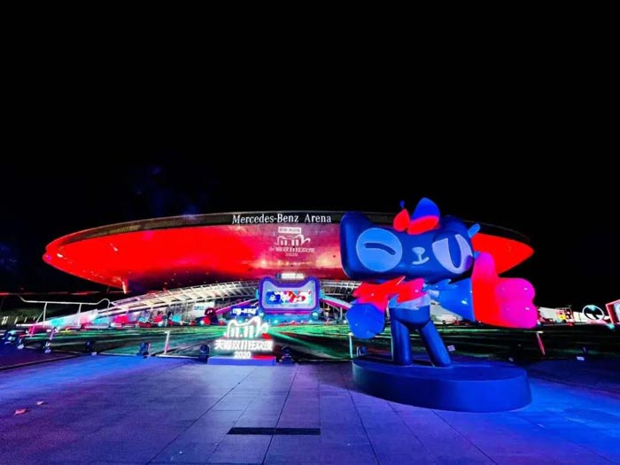 天貓雙11晚會今年將首創(chuàng)3D運(yùn)動舞臺