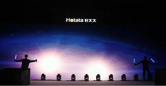 活動表演節(jié)目之鼓動未來-以熒光鼓棒敲擊出藍(lán)圖未來！