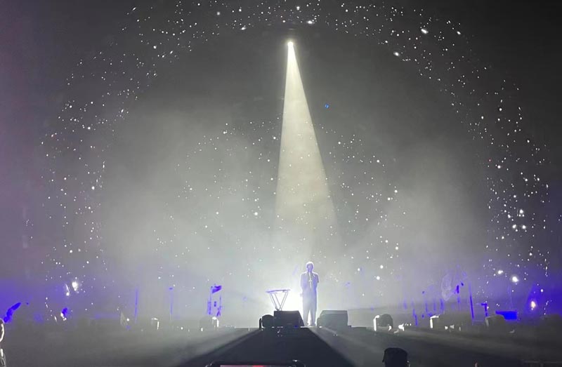 什么樣的年會節(jié)目適合領導，既大氣磅礴